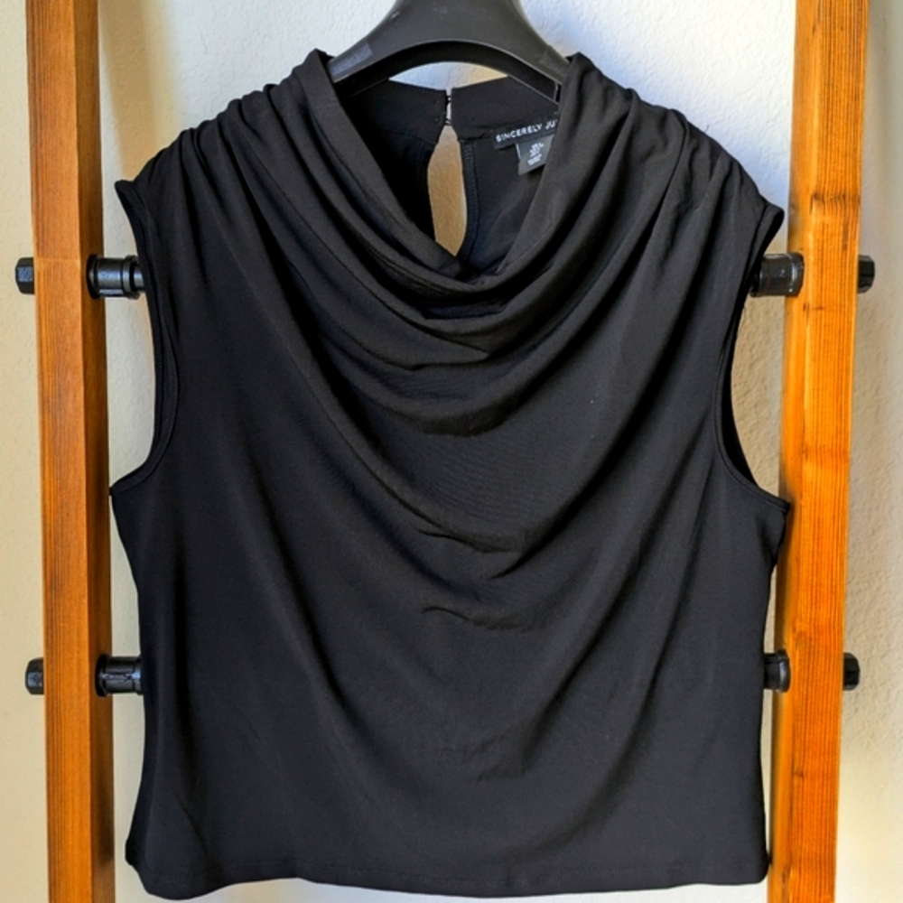 Sincerely Jules Black Draped Sleeveless Blouse Size L